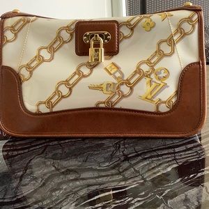 Loui Vuitton Cabas Limited Edition White Monogram Charms Satchel